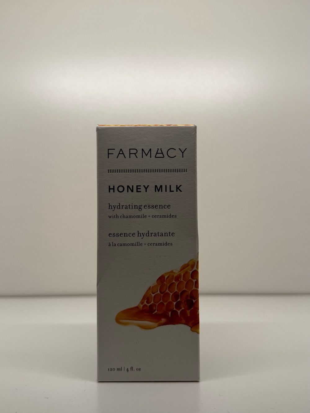 Farmacy Honey Milk Hydrating Essence - White & Gold